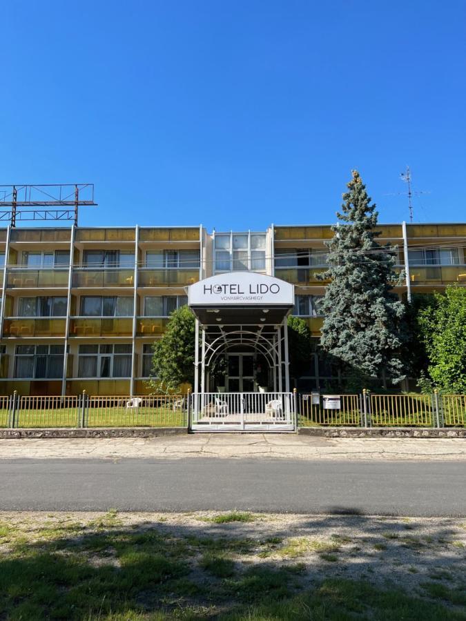 Retro Lido - Vonyarcvashegy Hotel Екстериор снимка